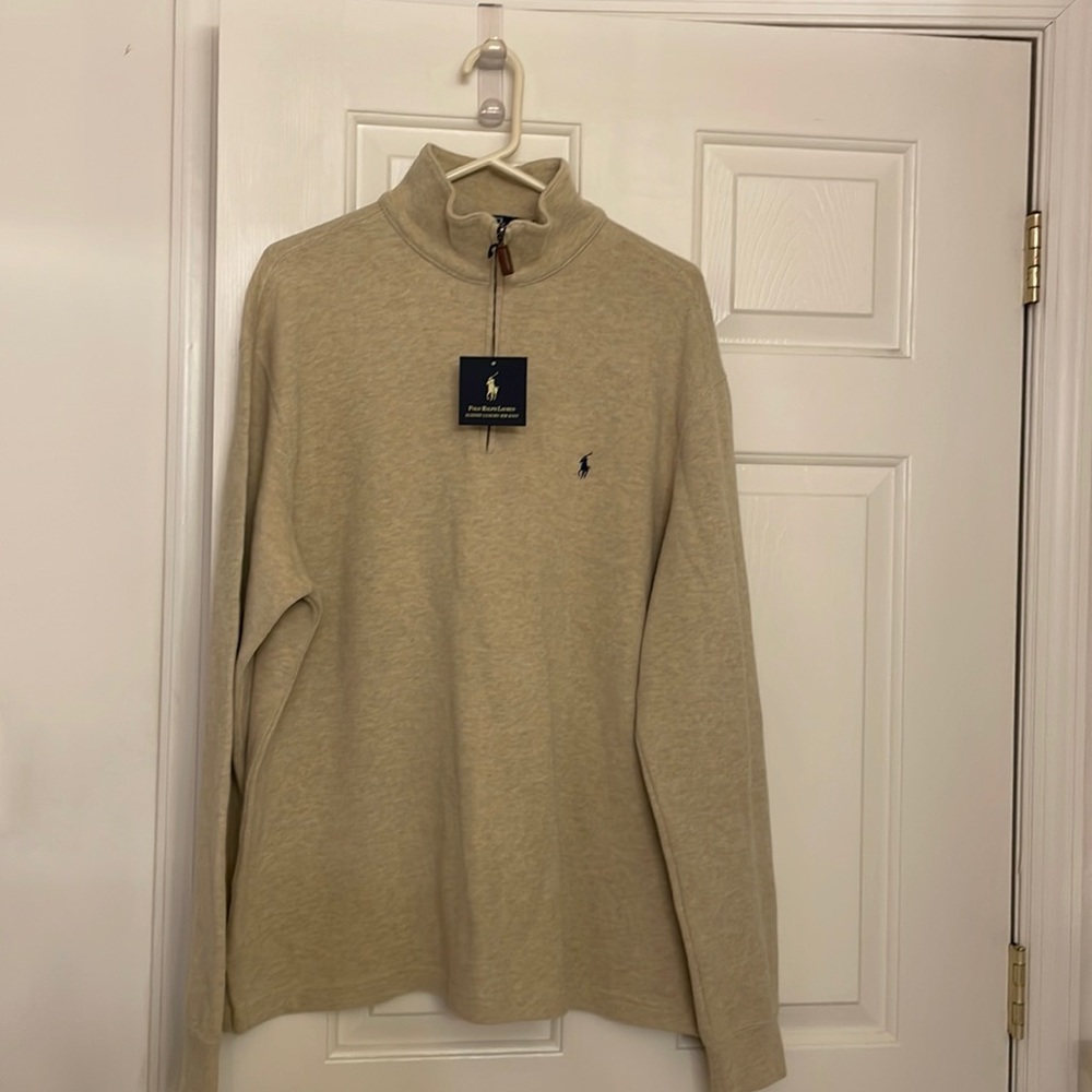 Men’s sweater